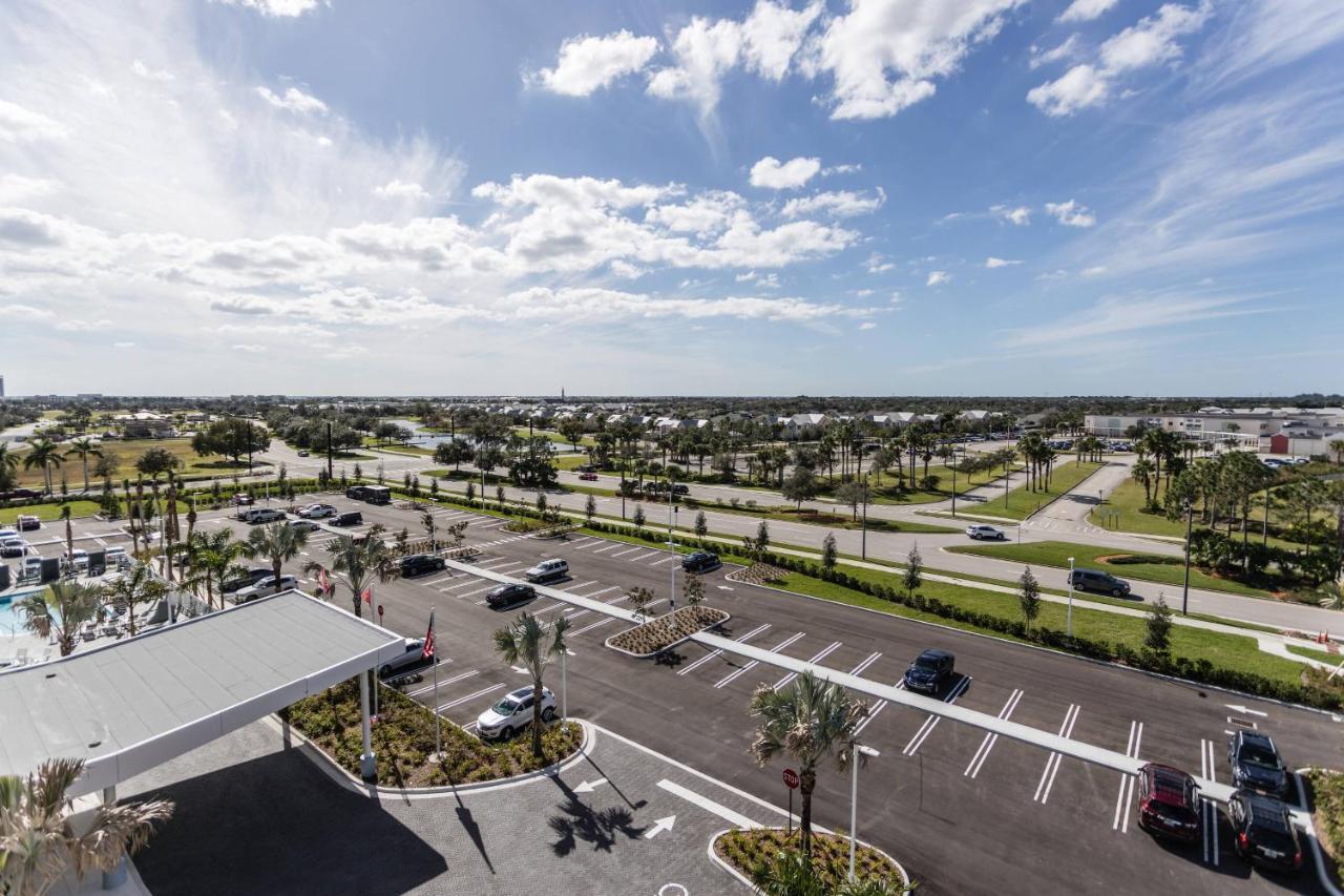 圣露西港i-95唐普雷斯套房酒店 Port St. Lucie 外观 照片